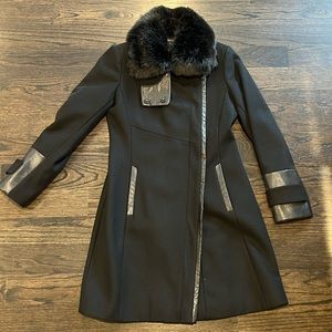 Via Spiga Size 2 Black Peacoat with Faux Leather Trim and Fur Collar